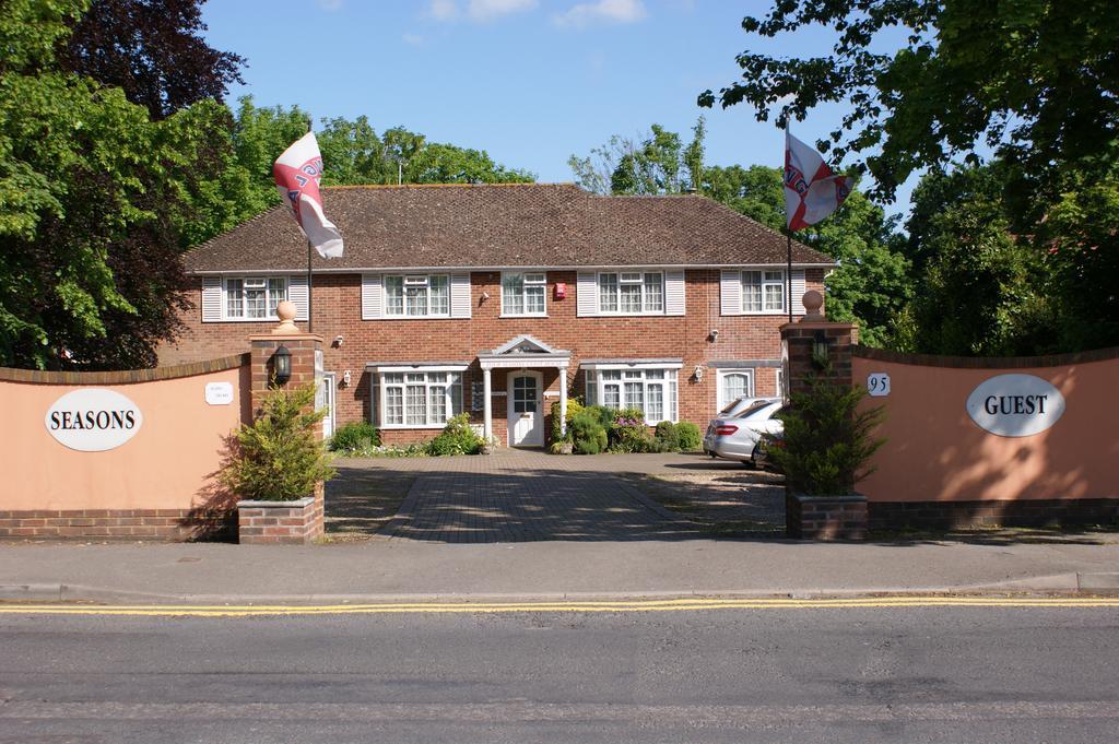 All Seasons Gatwick Guest House & Parking هورلي المظهر الخارجي الصورة